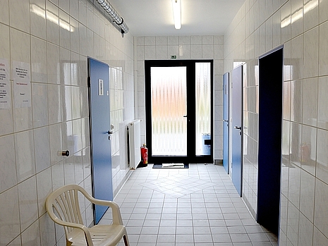 Flur Sanitäranlage
